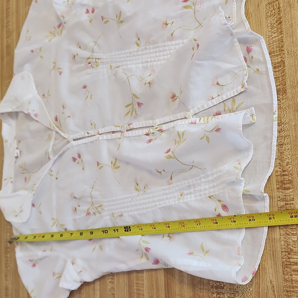 ABERCROMBIE Short Sleeved Floral Patterned Button up Blouse, size L - Picture 7 of 7